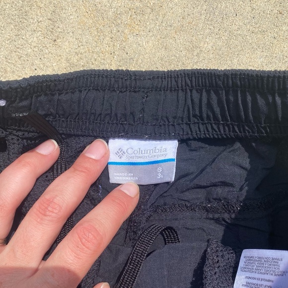 Columbia Atheltic Shorts size S - Picture 4 of 4